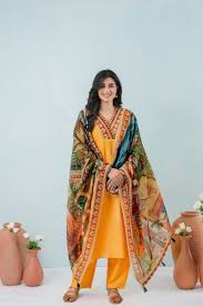 Gorgeous Desinger Three Piece